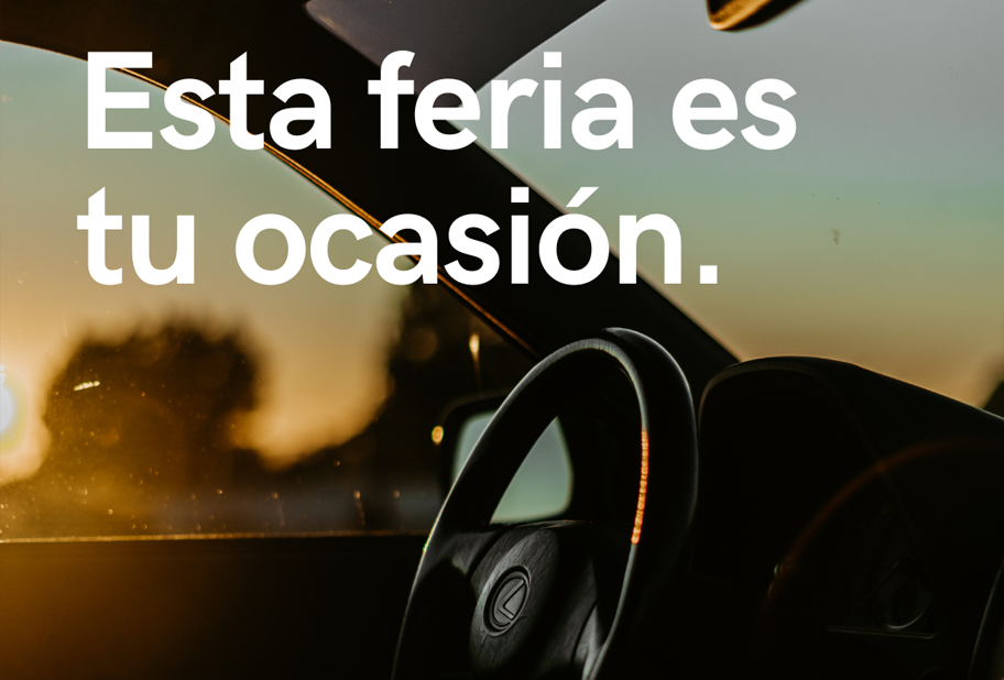 Imagen del interior de un coche con el texto de "Esta feria es tu ocasión"